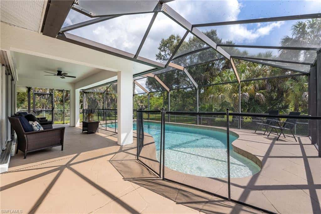570 22nd St, Naples, photo 22