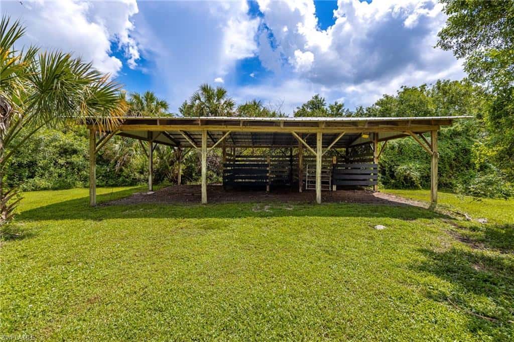570 22nd St, Naples, photo 30