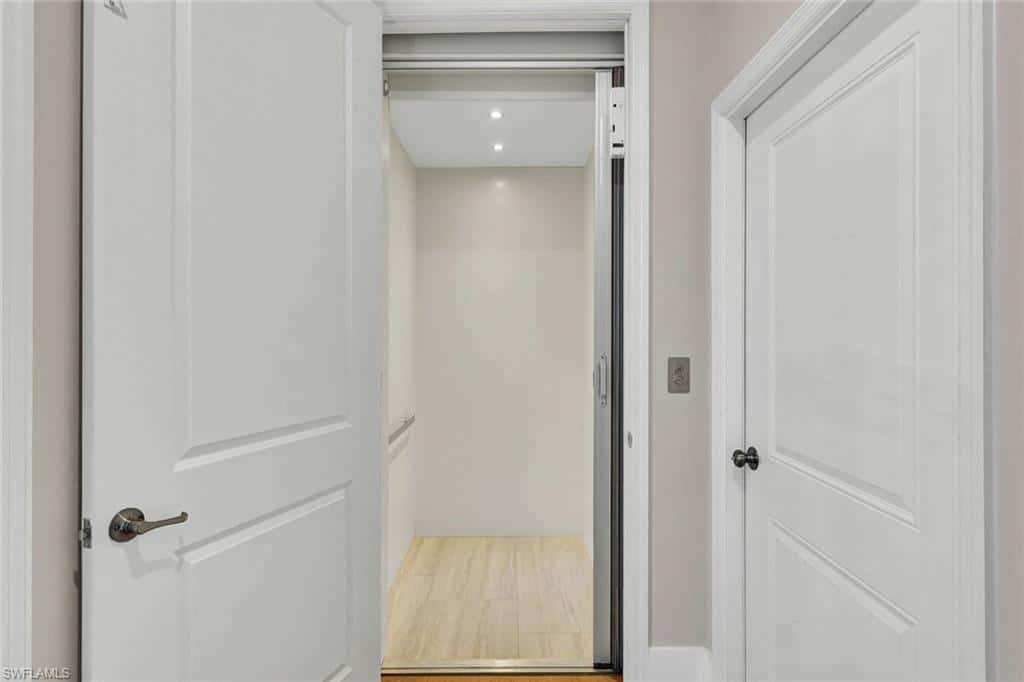 16356 Viansa Way #201, Naples, photo 22