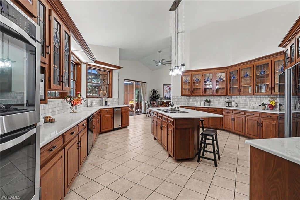 2291 Secretariat Dr, Labelle, photo 5