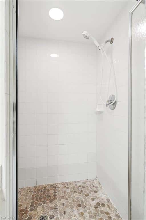 2526 Orchid Bay Dr #202, Naples, photo 22