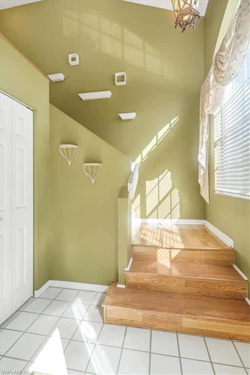 2526 Orchid Bay Dr #202, Naples, photo 4