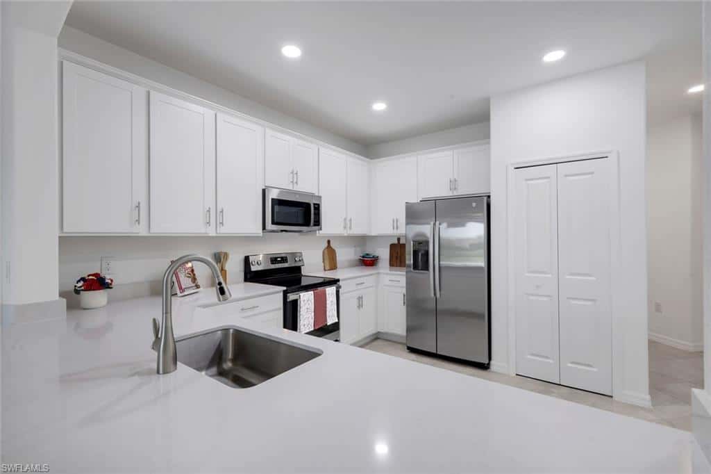 2175 Dragonfruit Way, Naples, photo 38