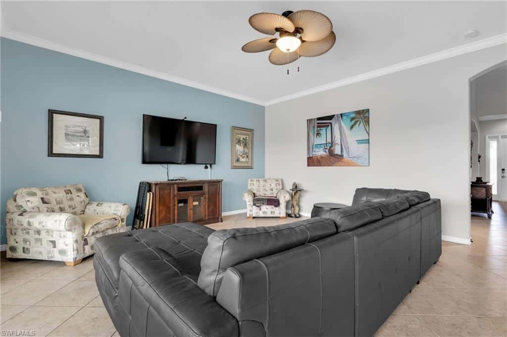 1804 Cayon Ct, Cape Coral, photo 7