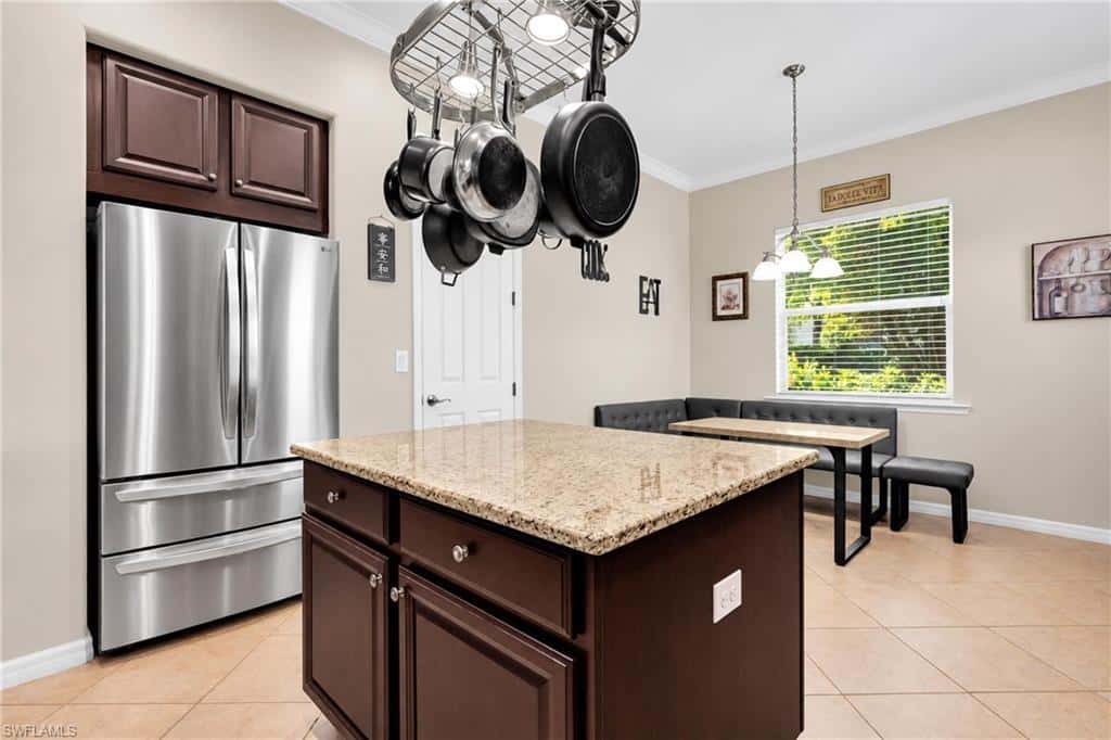 1804 Cayon Ct, Cape Coral, photo 9