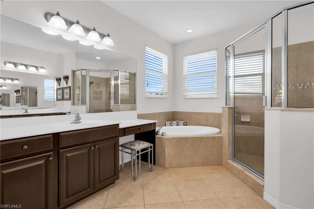 1804 Cayon Ct, Cape Coral, photo 24