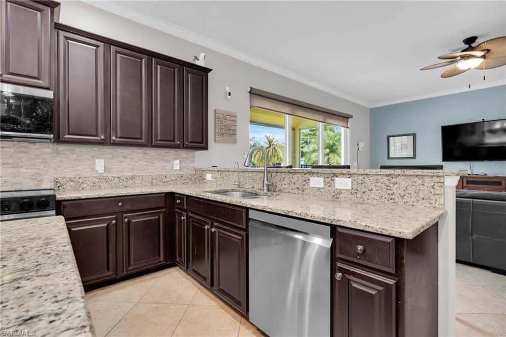 1804 Cayon Ct, Cape Coral, photo 11