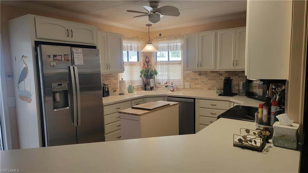 4712 Tahiti Dr, Bonita Springs, photo 7