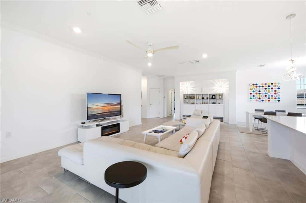 2352 Anguilla Dr #201, Naples, photo 6