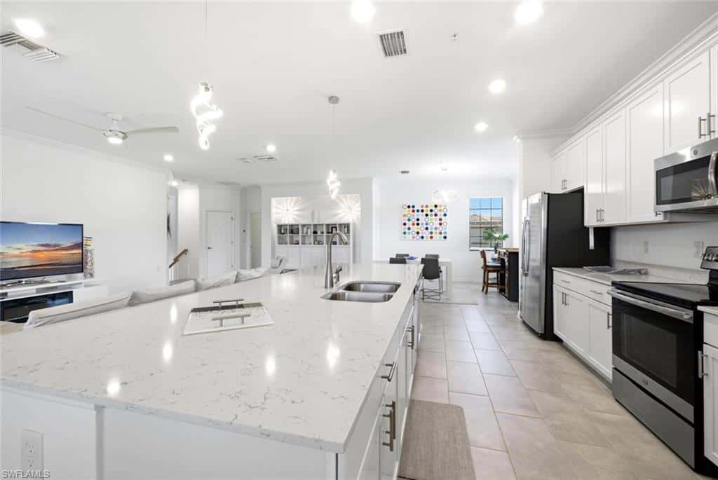 2352 Anguilla Dr #201, Naples, photo 13