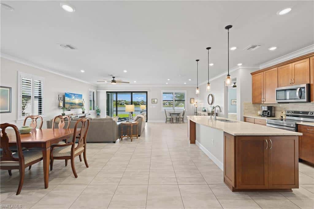 17285 Hadlow Pl, Fort Myers, photo 7