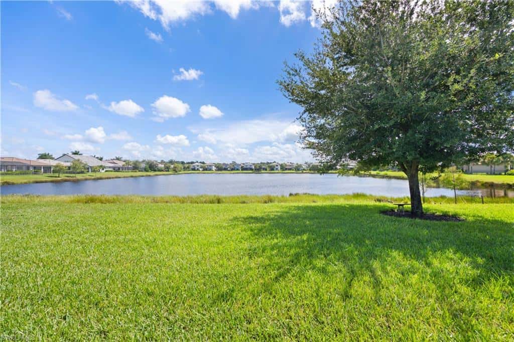 17285 Hadlow Pl, Fort Myers, photo 4