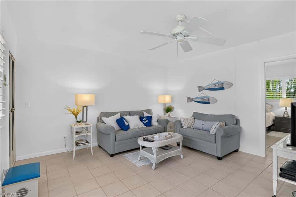 534 4th Ave #3, Naples, photo 5
