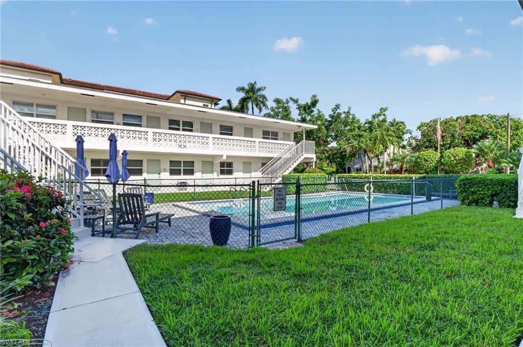 534 4th Ave #3, Naples, photo 48