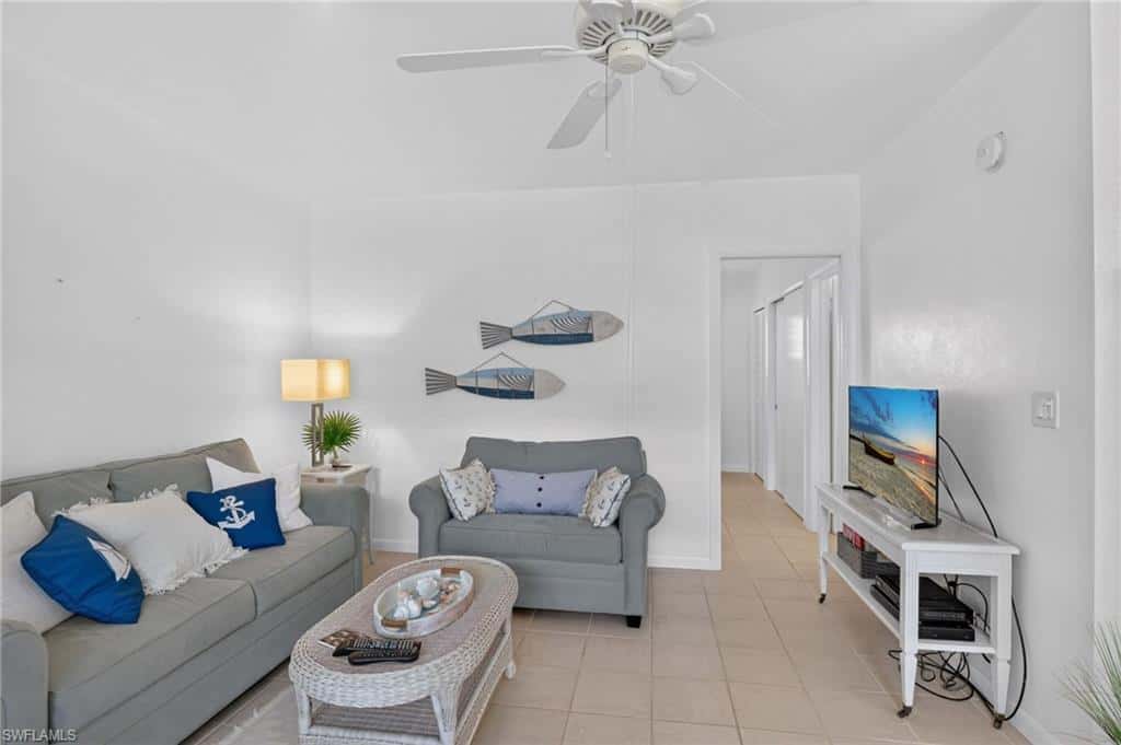 534 4th Ave #3, Naples, photo 4