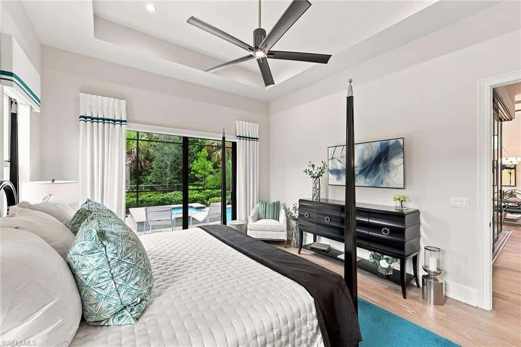 2935 Coco Lakes Dr, Naples, photo 17