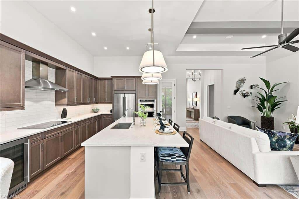 2935 Coco Lakes Dr, Naples, photo 12