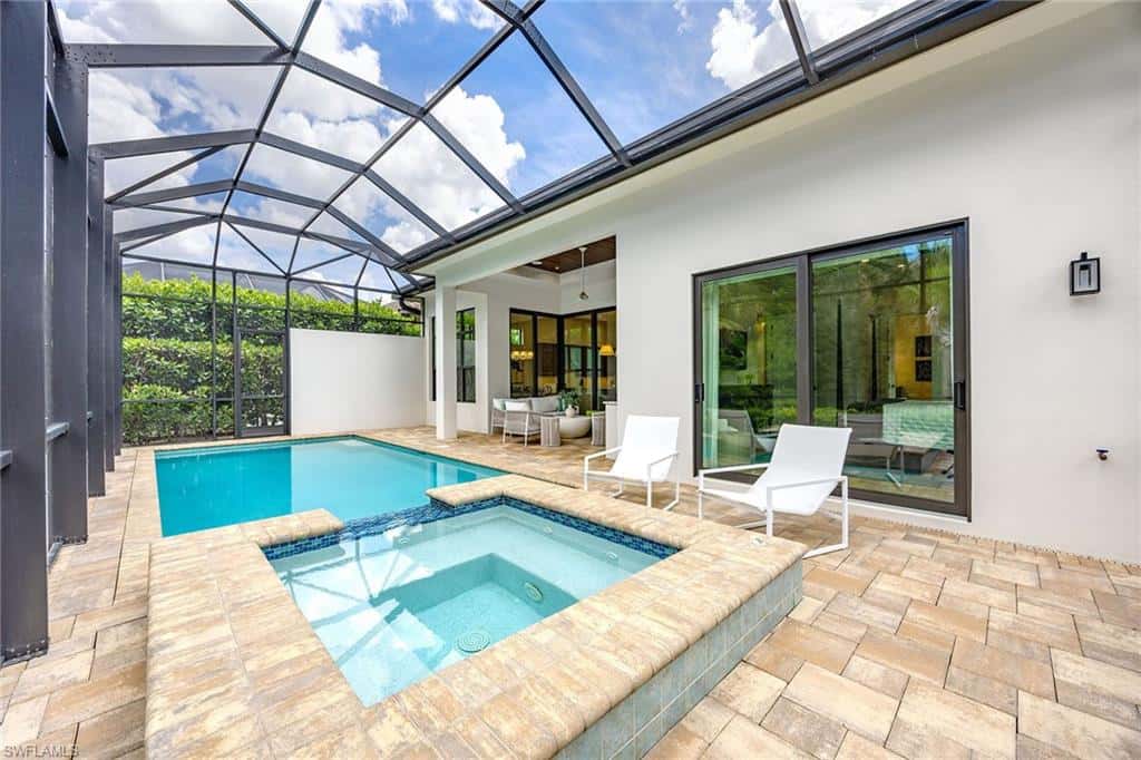 2935 Coco Lakes Dr, Naples, photo 40