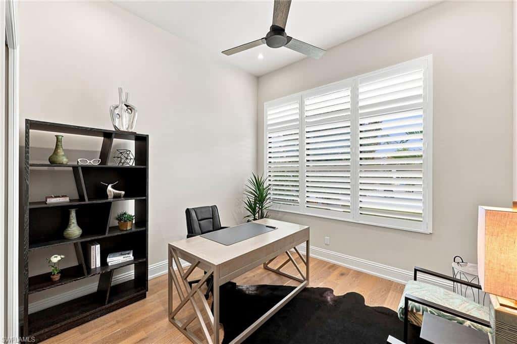 2935 Coco Lakes Dr, Naples, photo 21