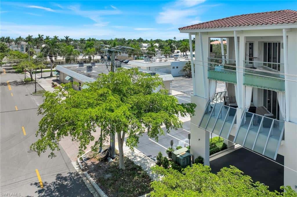 382 12th Ave #202, Naples, photo 35