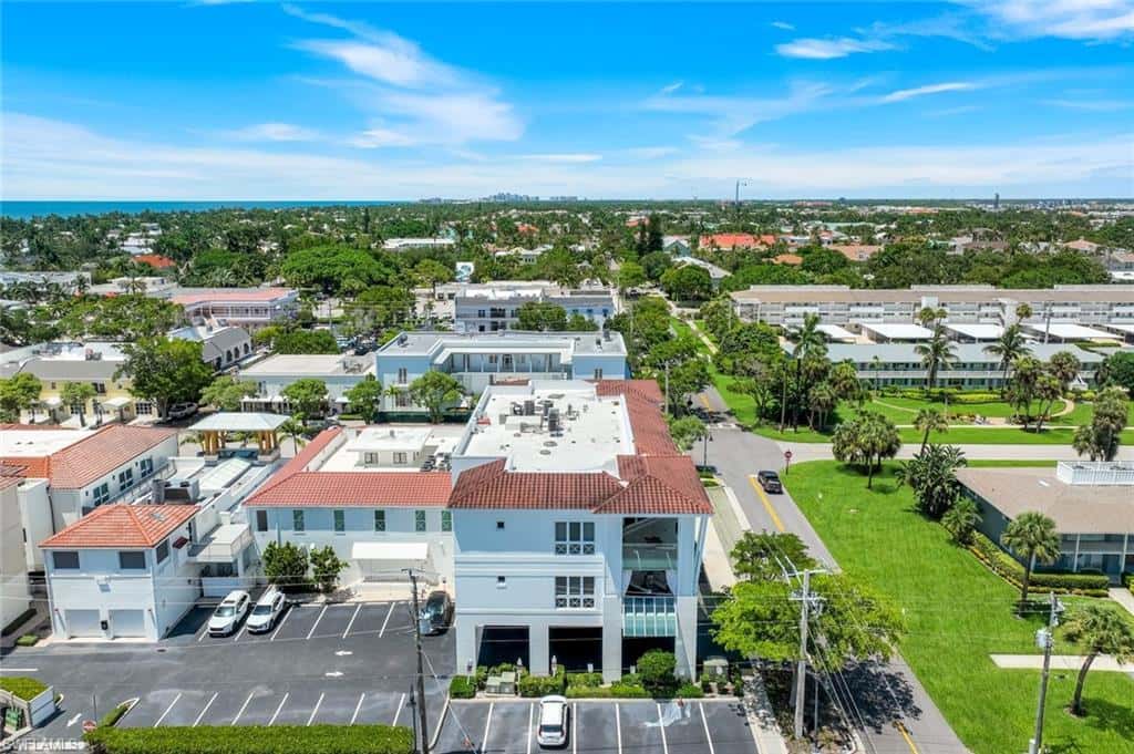 382 12th Ave #202, Naples, photo 39