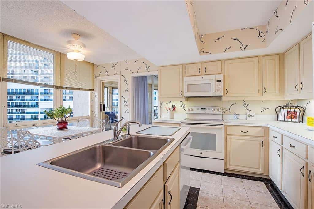 4051 Gulf Shore Blvd #706, Naples, photo 5