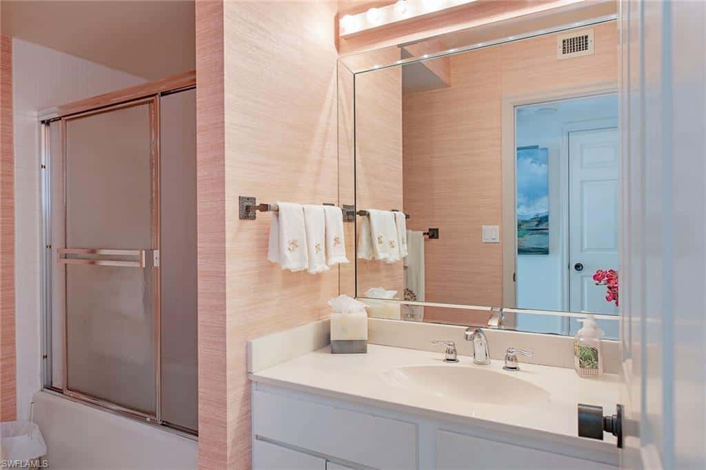 4051 Gulf Shore Blvd #706, Naples, photo 10