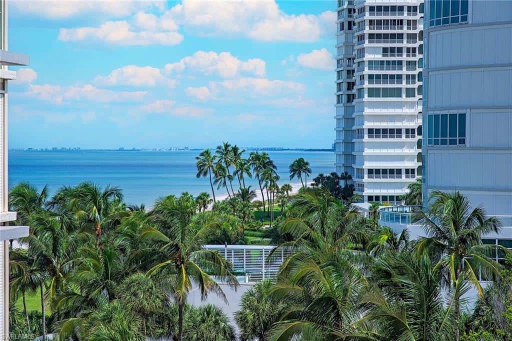 4051 Gulf Shore Blvd #706, Naples, photo 4