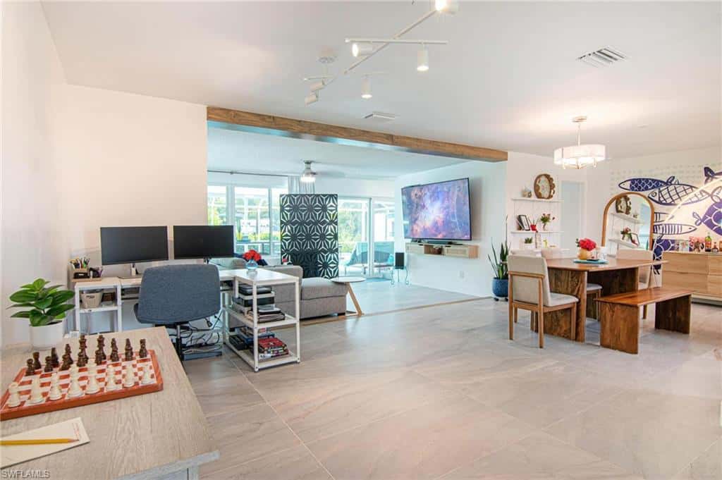 1300 Thompson St, North Fort Myers, photo 7