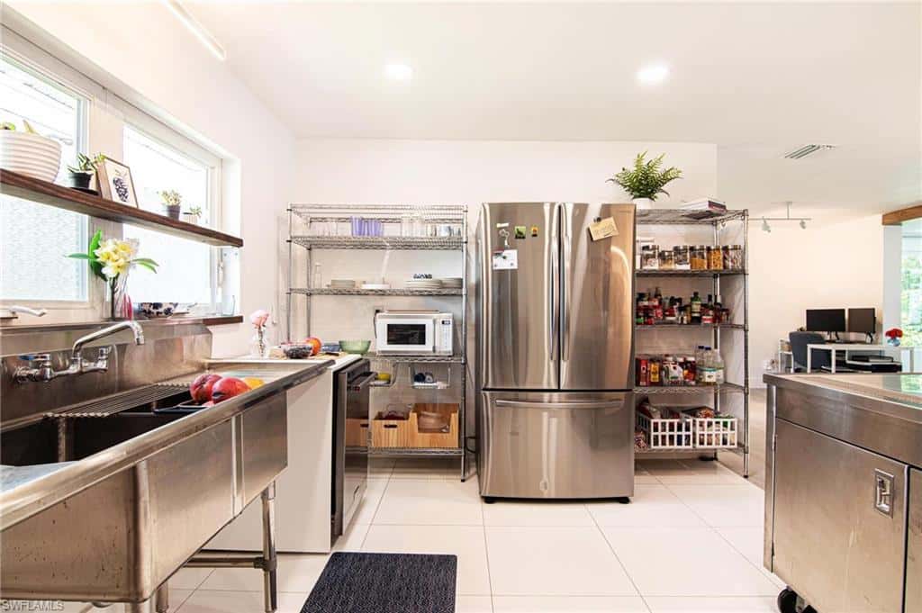 1300 Thompson St, North Fort Myers, photo 11