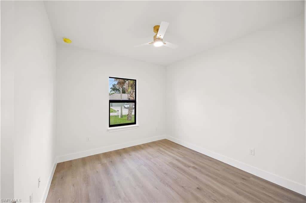2040 Gerald Avenue, North Port, photo 32