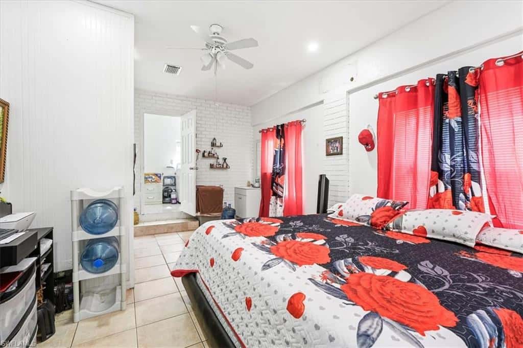 630 1st St, Naples, photo 23