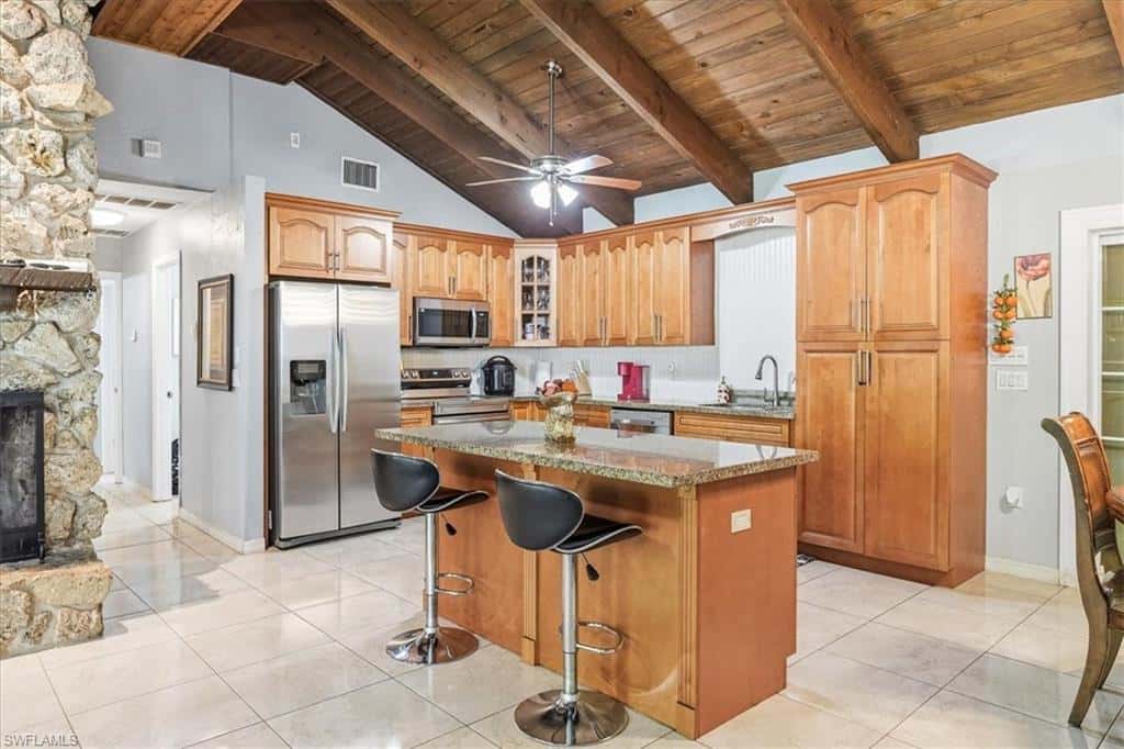 630 1st St, Naples, photo 8
