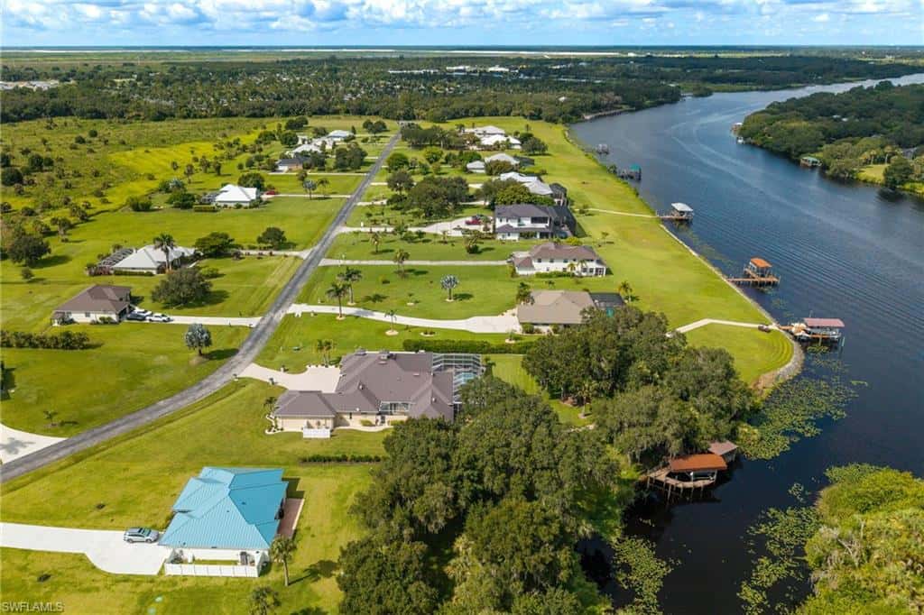 5272 River Blossom Ln, Fort Denaud, photo 46