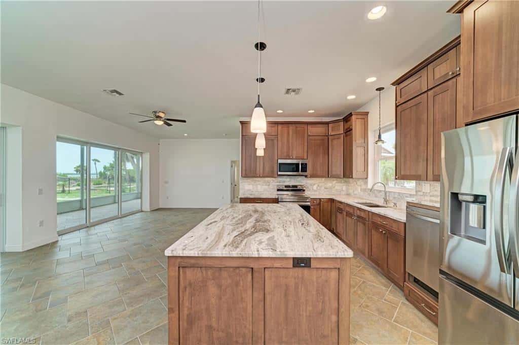 211 Bahia Vista Dr, Englewood, photo 15