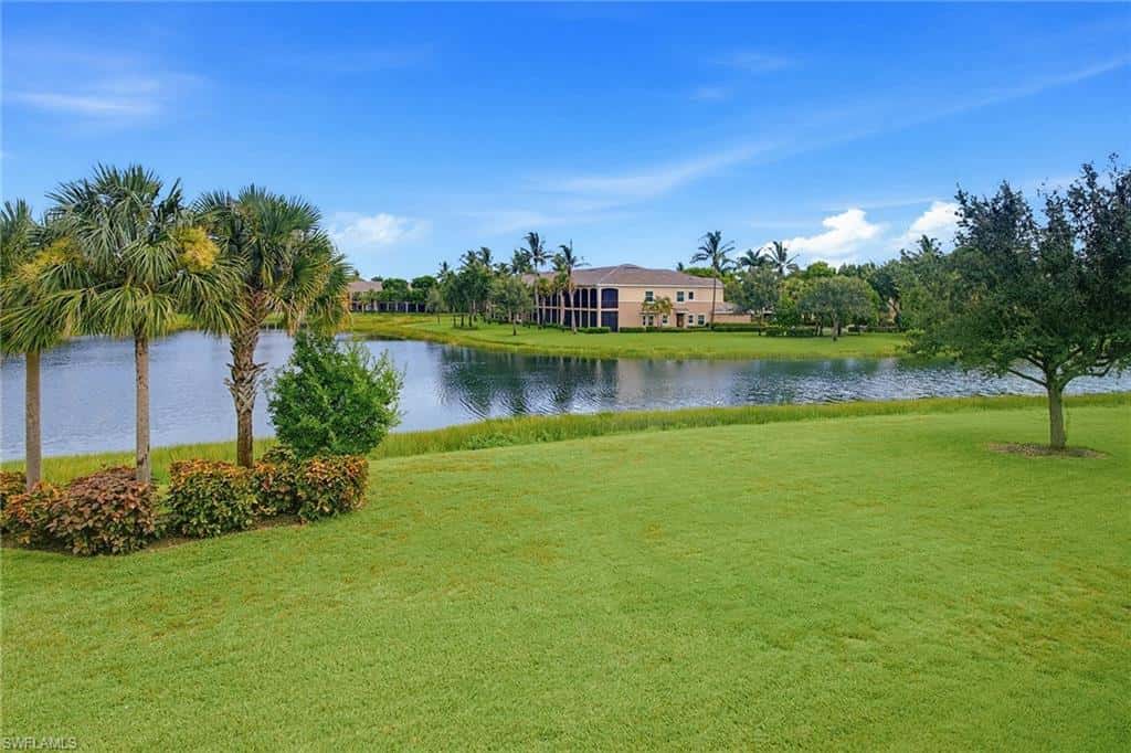 3153 Aviamar Cir #202, Naples, photo 24