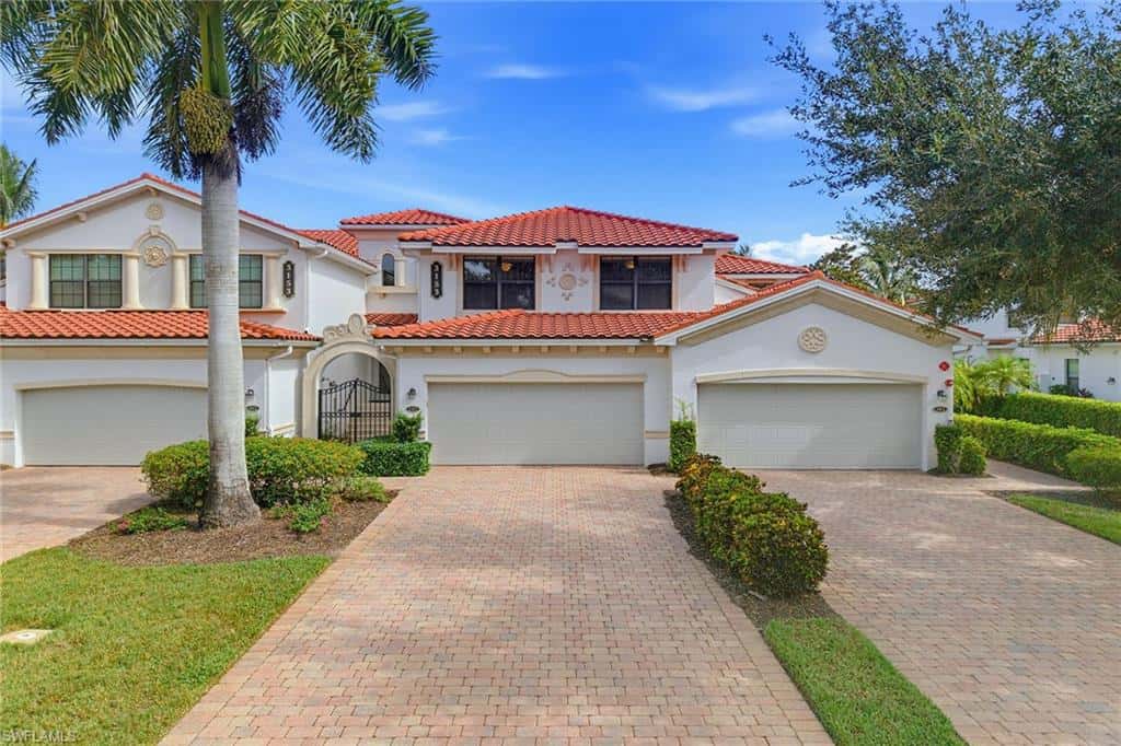 3153 Aviamar Cir #202, Naples, photo 30