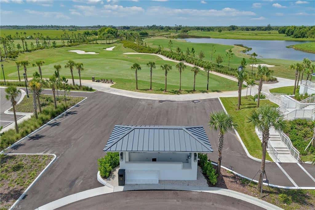 3153 Aviamar Cir #202, Naples, photo 49
