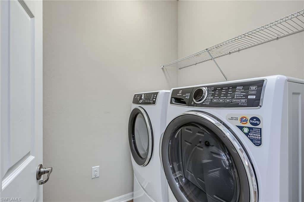 3153 Aviamar Cir #202, Naples, photo 19