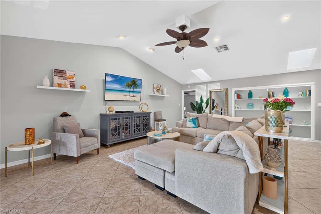 27115 Belle Rio Dr, Bonita Springs, photo 13