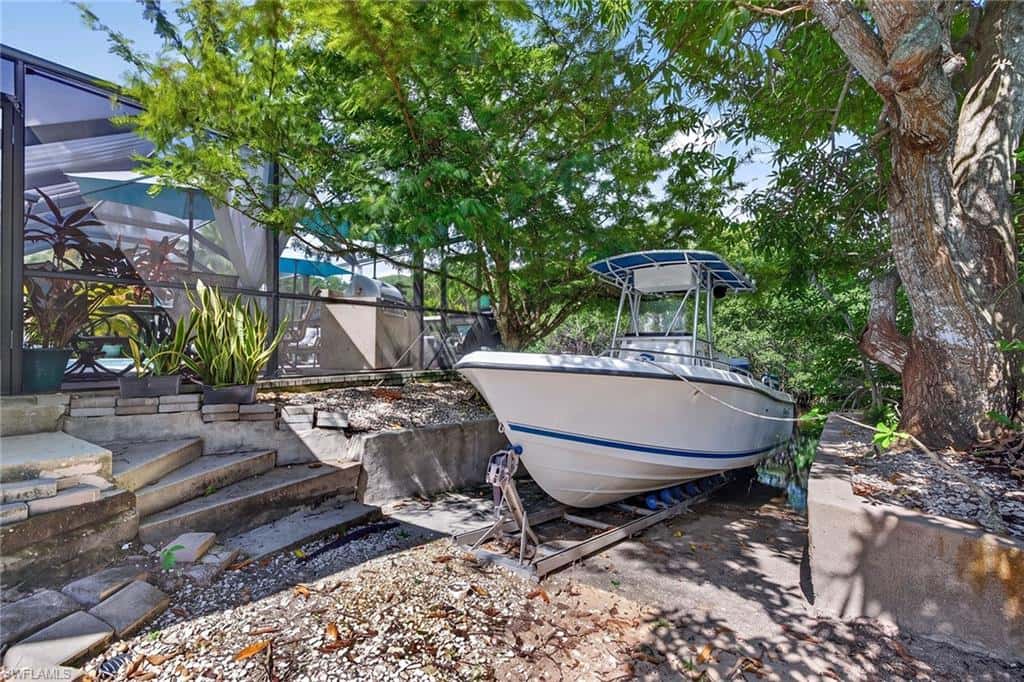 27115 Belle Rio Dr, Bonita Springs, photo 5