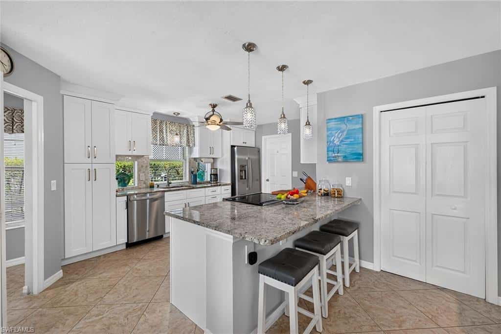 27115 Belle Rio Dr, Bonita Springs, photo 20