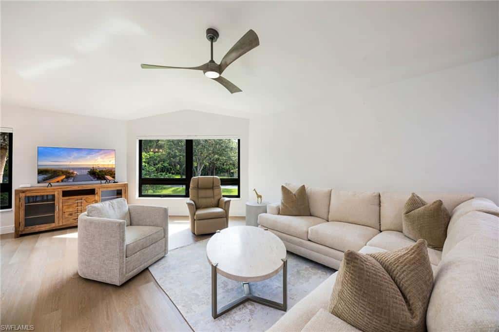 792 Eagle Creek Dr #203, Naples, photo 6
