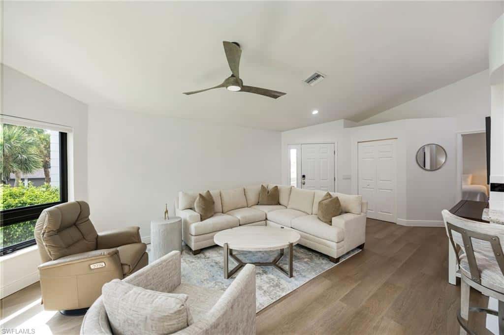 792 Eagle Creek Dr #203, Naples, photo 5