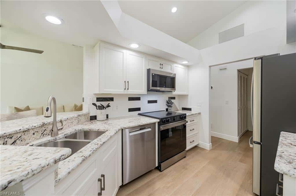 792 Eagle Creek Dr #203, Naples, photo 9