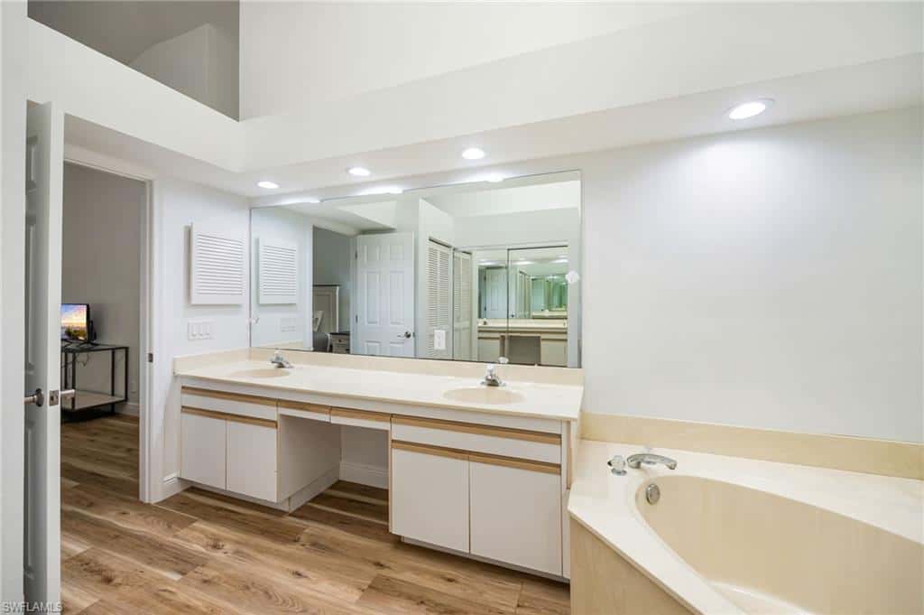792 Eagle Creek Dr #203, Naples, photo 15