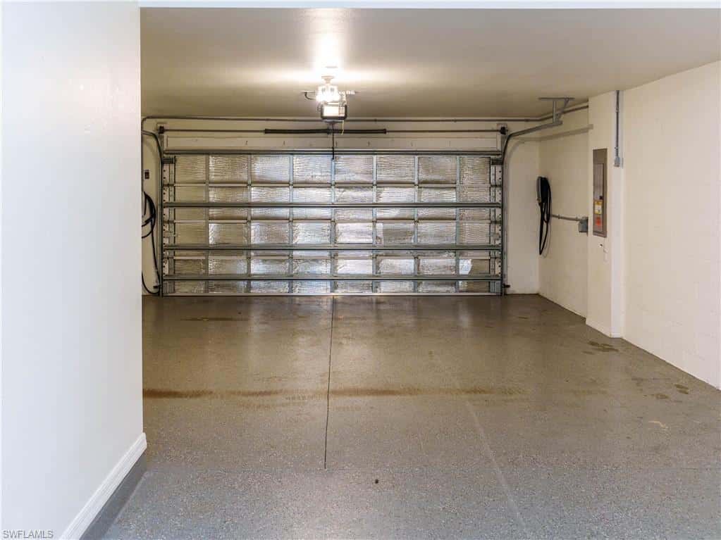 1588 Vizcaya Ln, Naples, photo 47