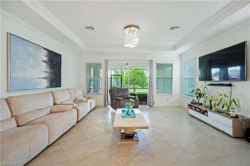 42226 Lake Timber Dr, Punta Gorda, photo 10