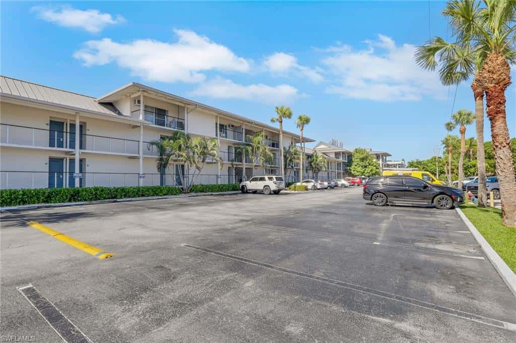 900 Broad Ave #139, Naples, photo 31