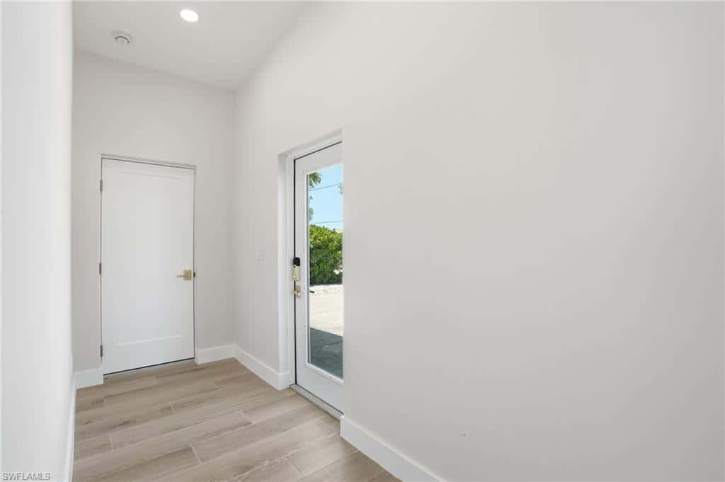 8336 Lagoon Rd, Fort Myers Beach, photo 6